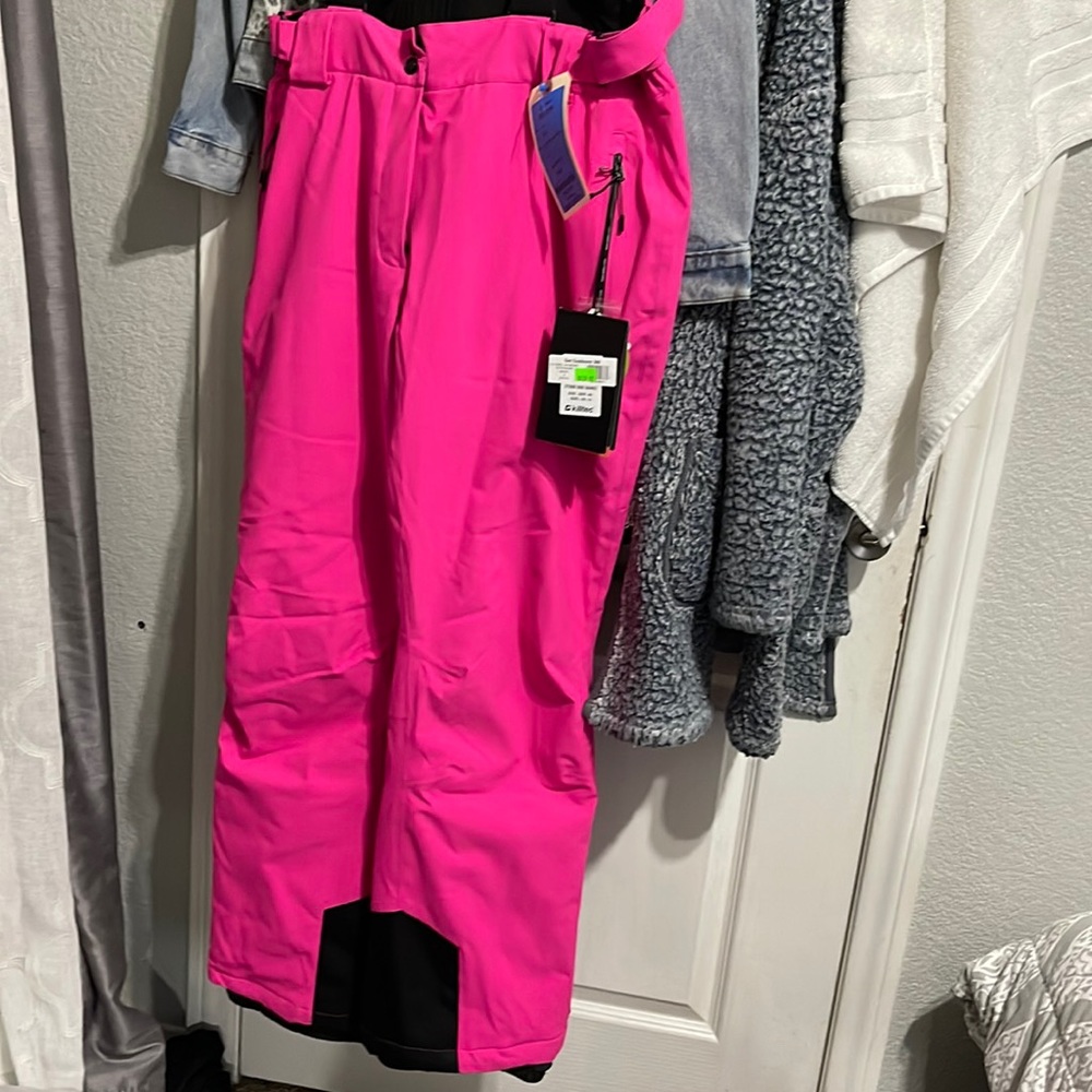Snowpants